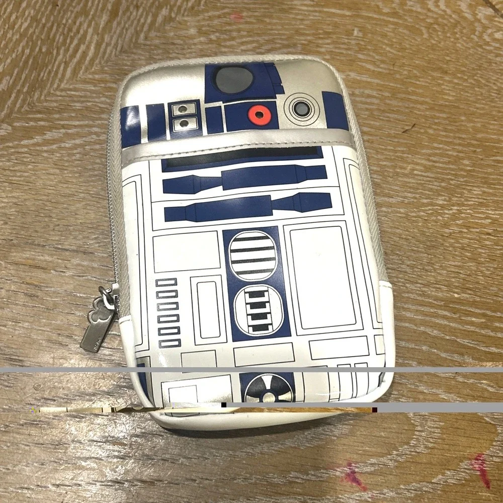 Disney Parks Star Wars R2D2 Droid Lighted Phone Case Wallet Pouch Bag D-Tech